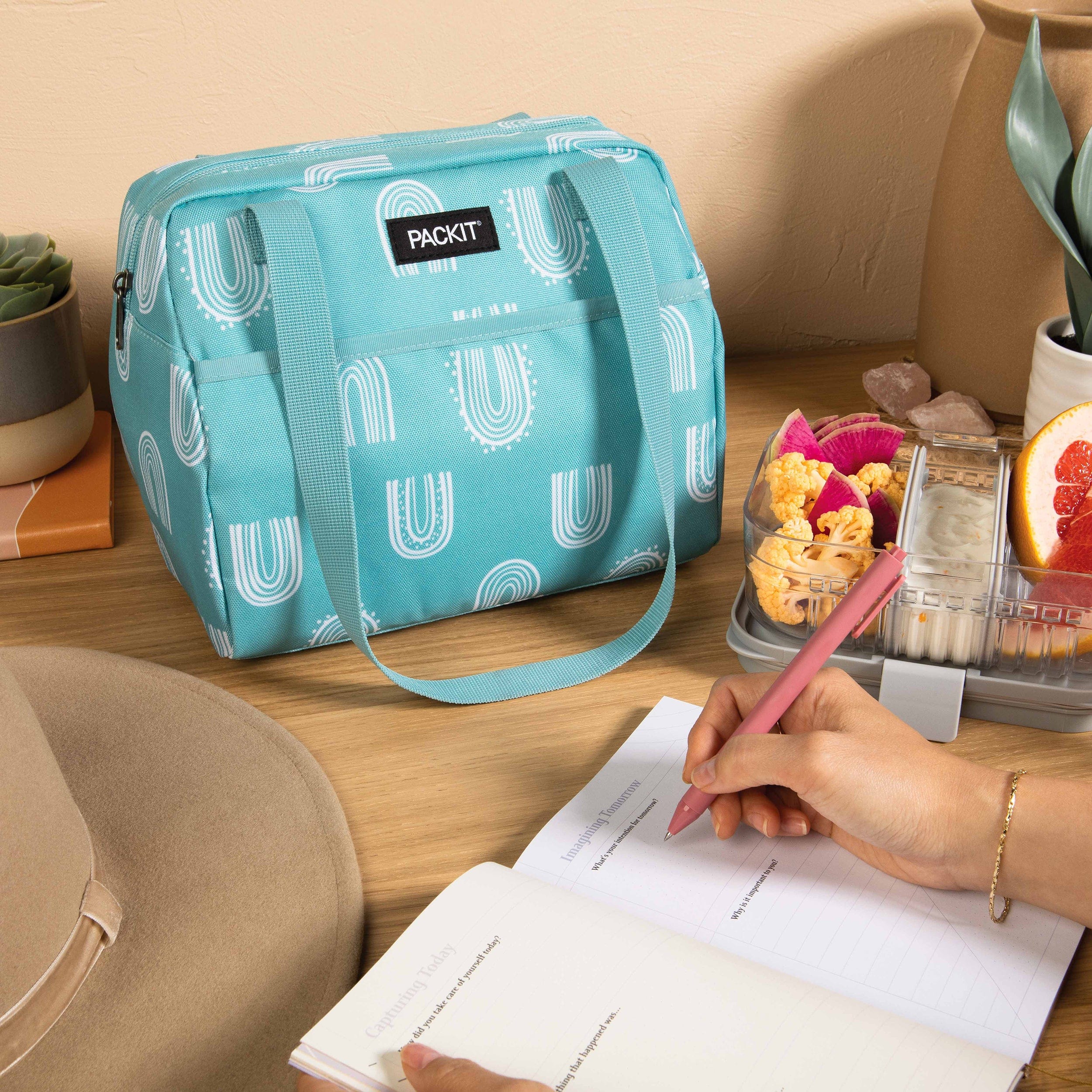 Hampton Lunch Tote Bag - Image 63